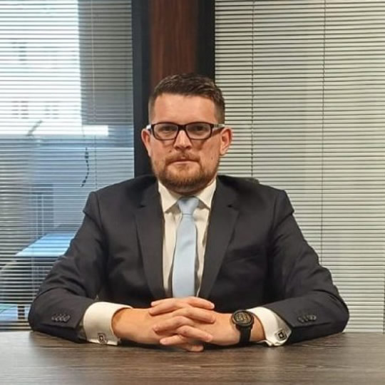 Dr. Vinícius Luiz Pallú